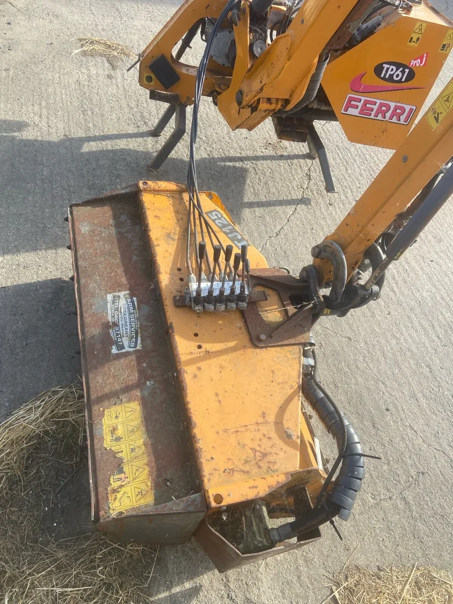 Hedge cutter / baler - Image 2