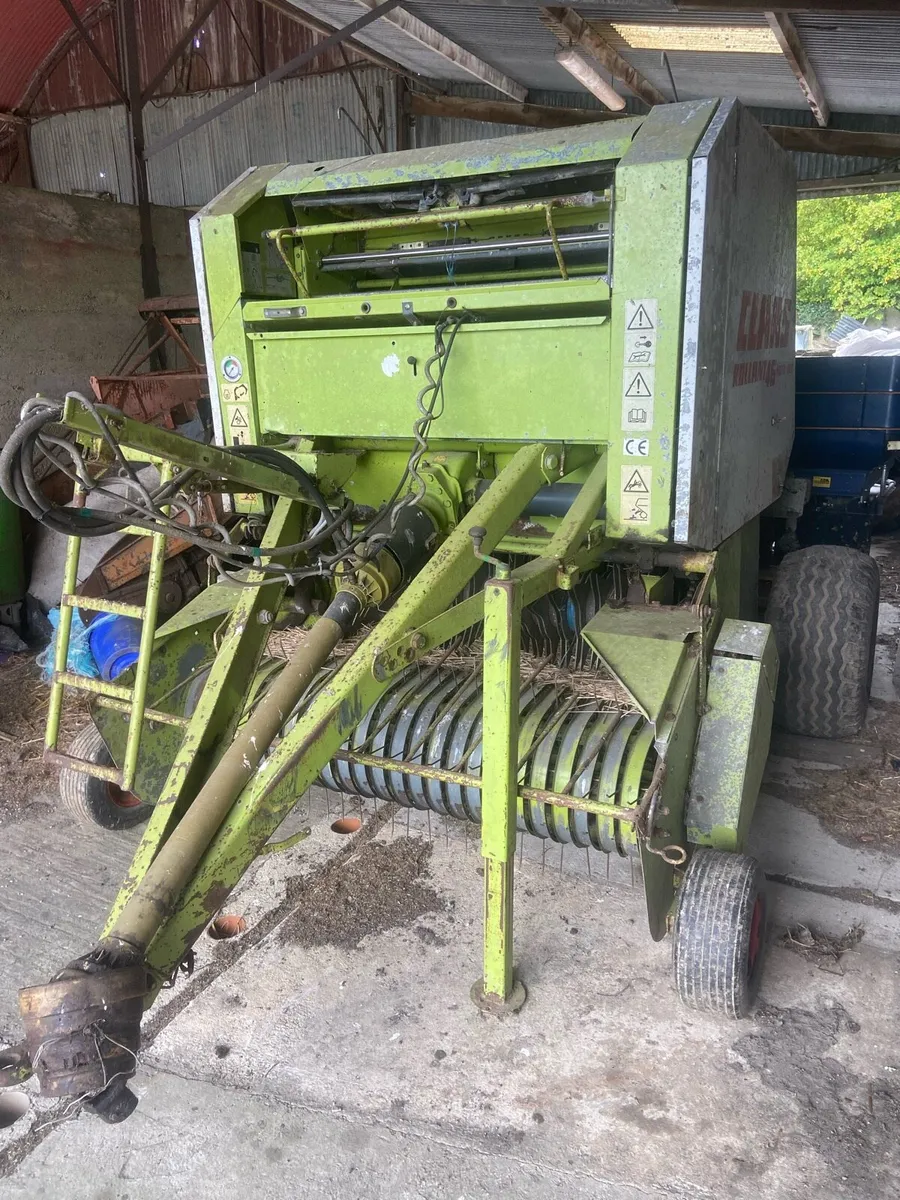 Hedge cutter / baler - Image 1