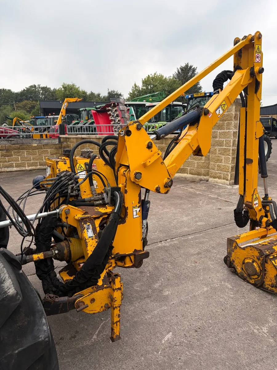 Bomford 4.8 hedge cutter - Image 3