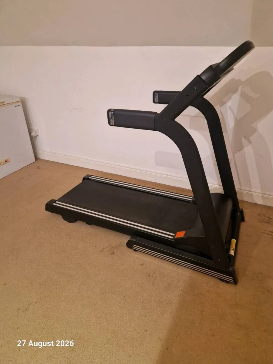 Treadmill - Image 1