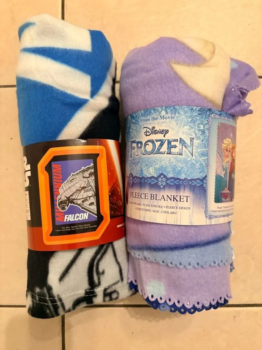 frozen blanket - Image 3