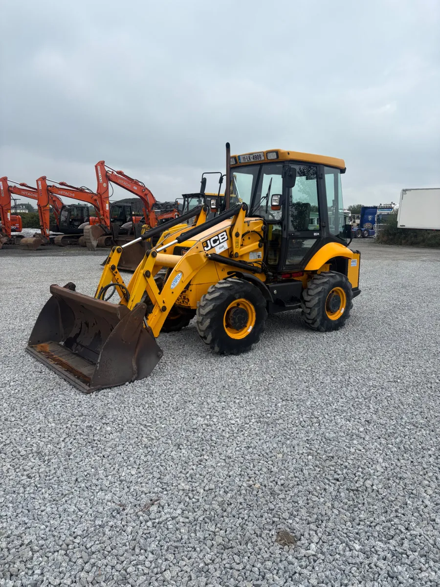 JCB 2cx.             2010 - Image 1
