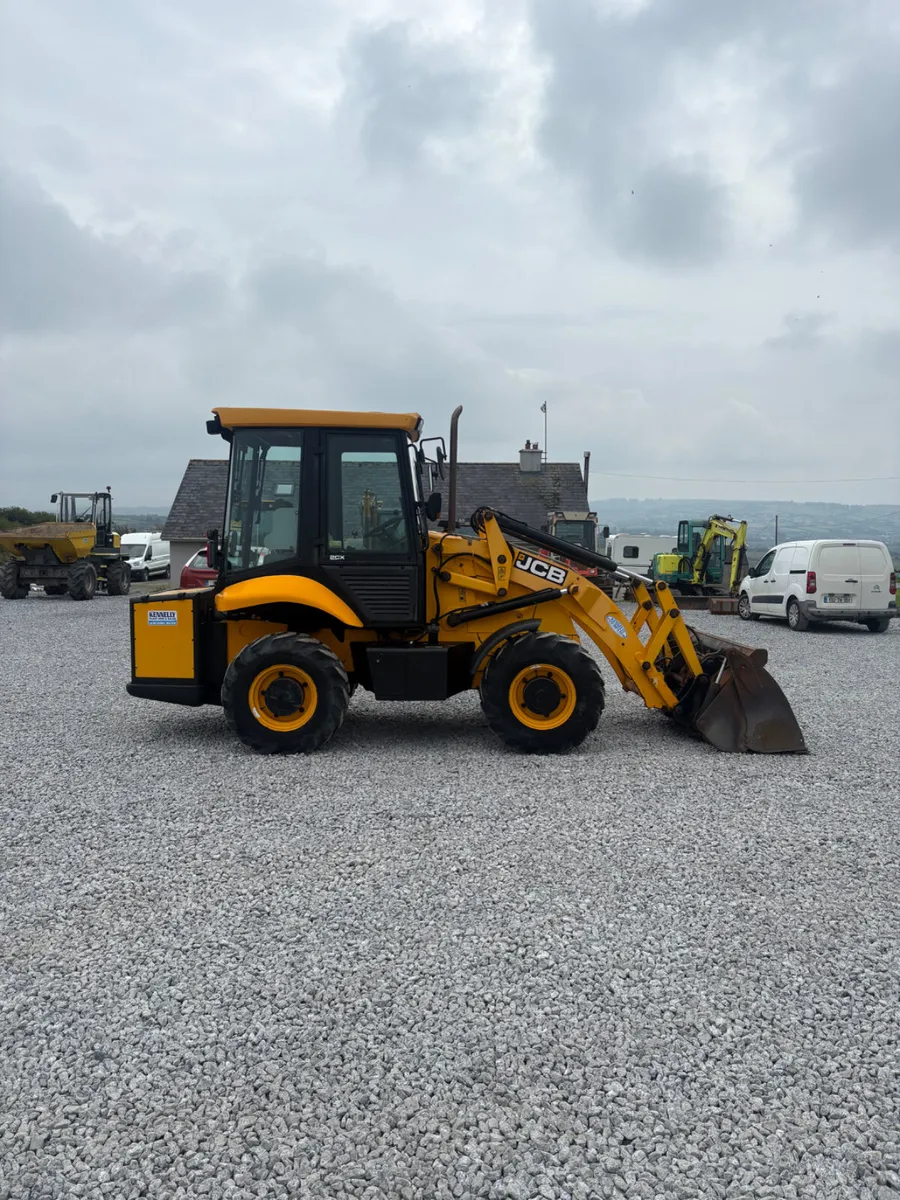 JCB 2cx.             2010 - Image 2