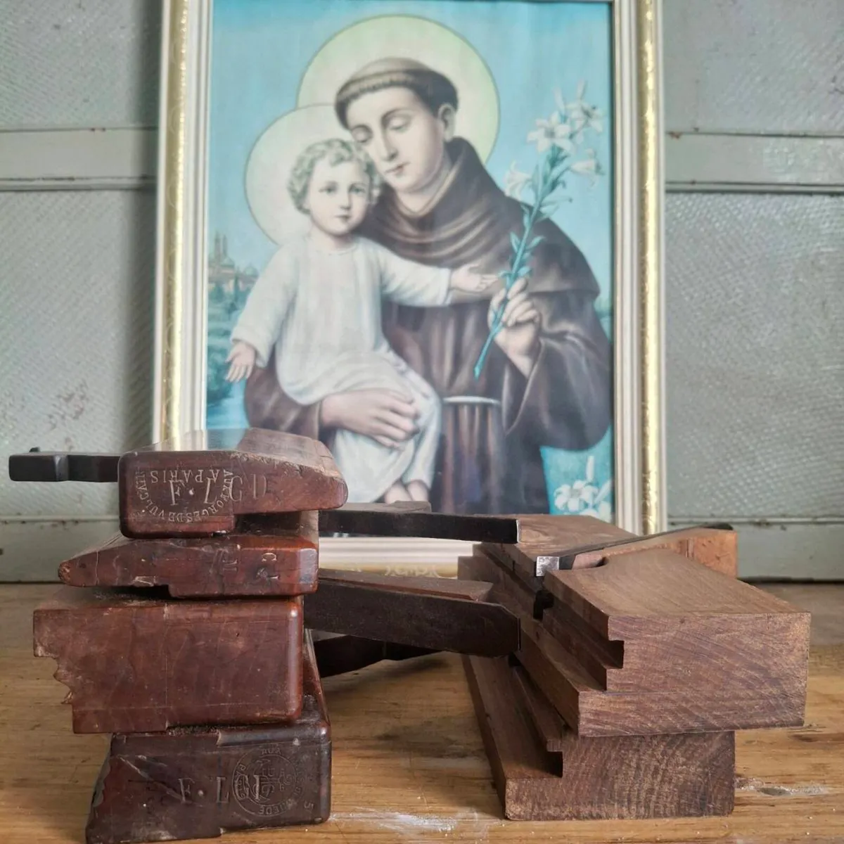 Job Lot of French Antique Wood Planes - Image 3