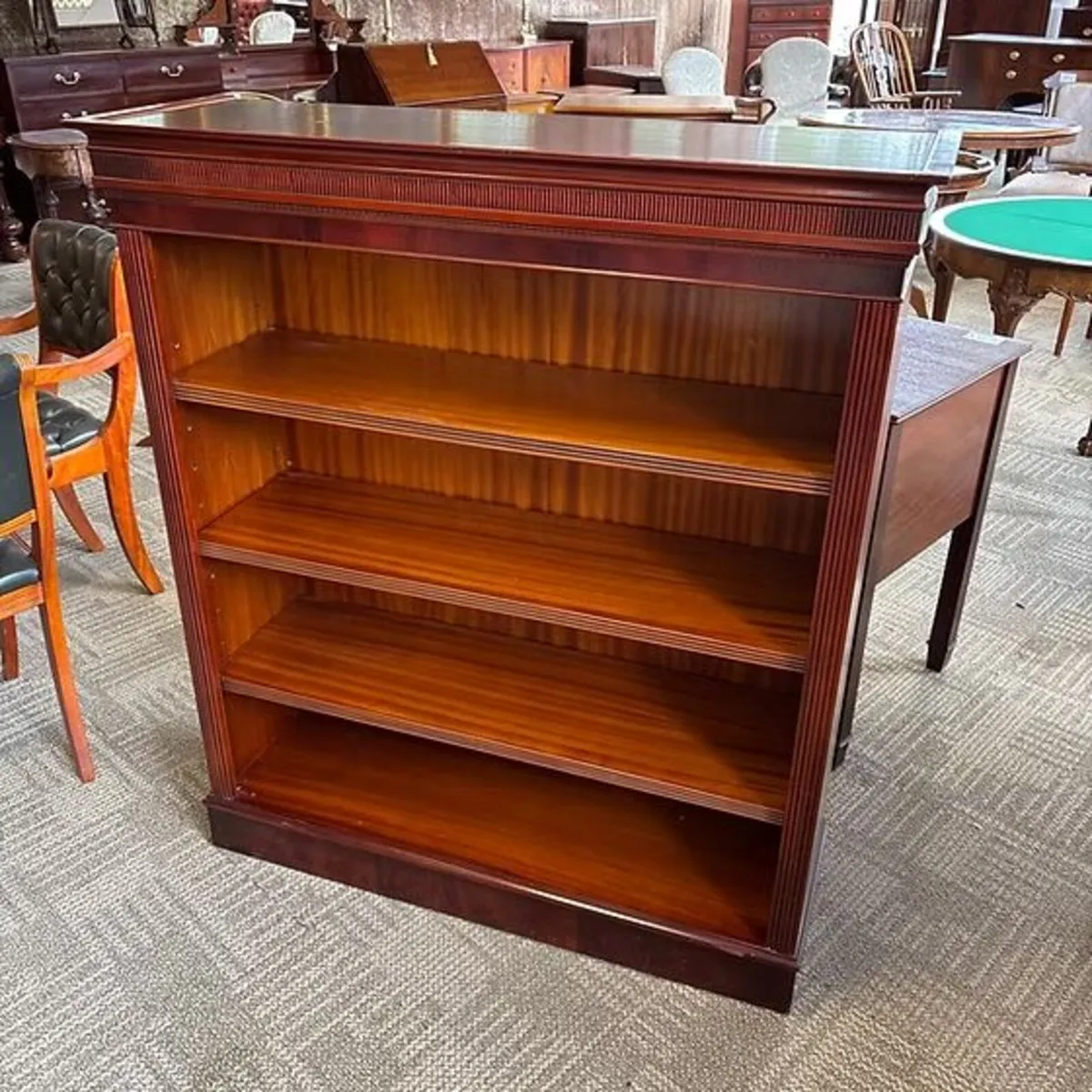 Beautiful mahogany open bookcase