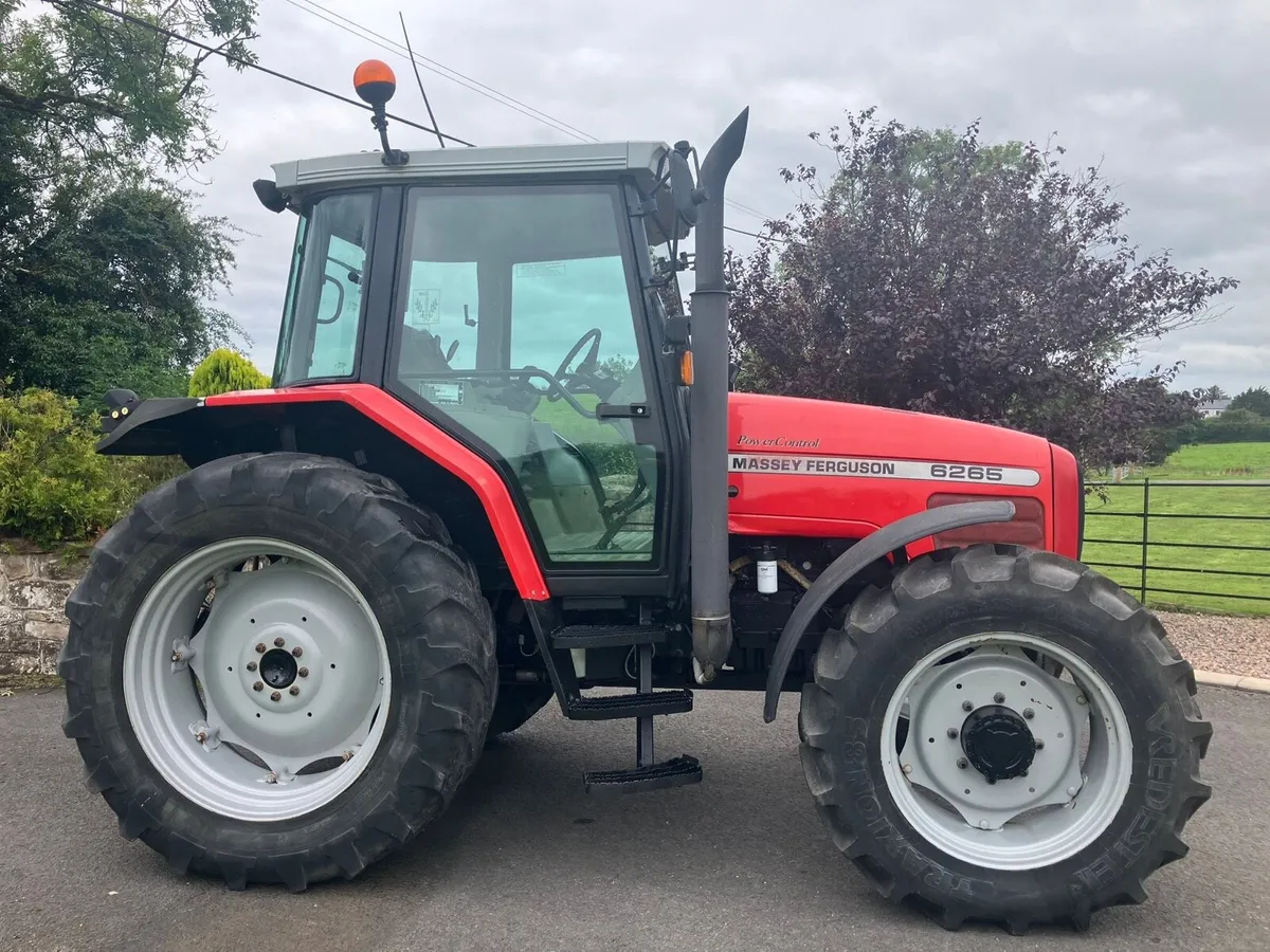 Massey Ferguson 6265 4 WD - Image 2