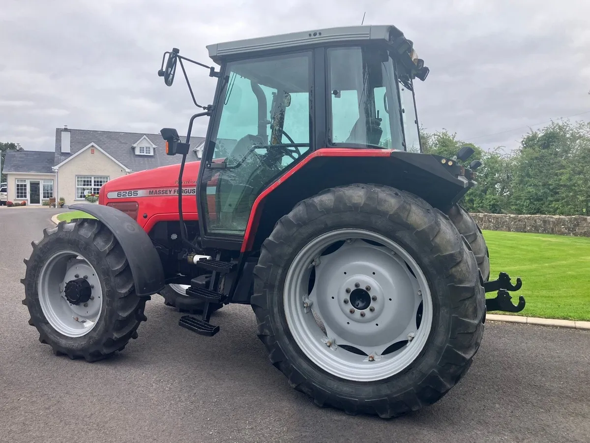 Massey Ferguson 6265 4 WD - Image 4