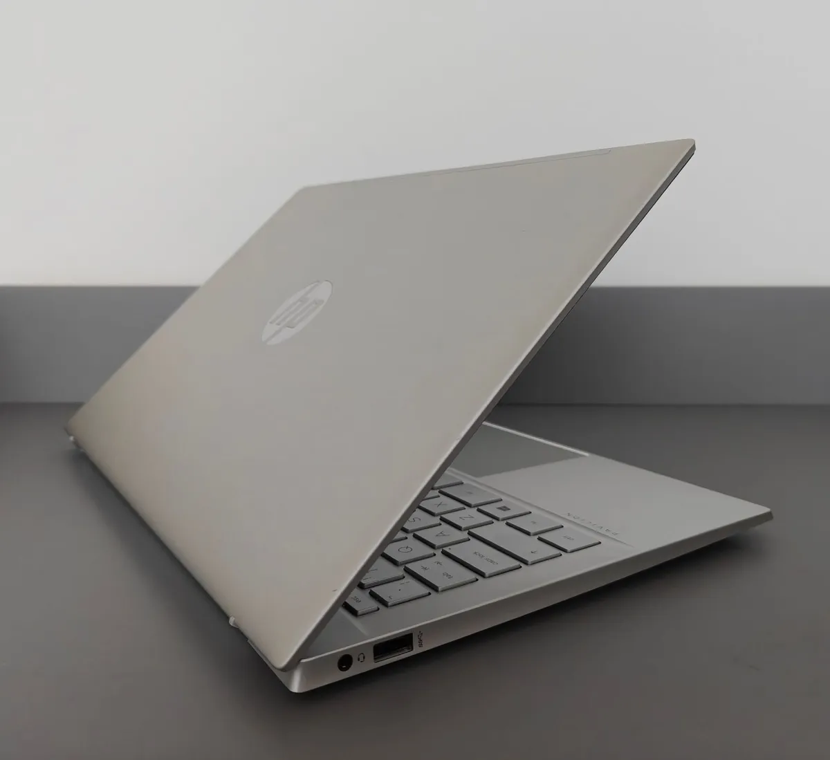 HP PAVILION, Pentium Gold, 8GB RAM, 128GB SSD - Image 3
