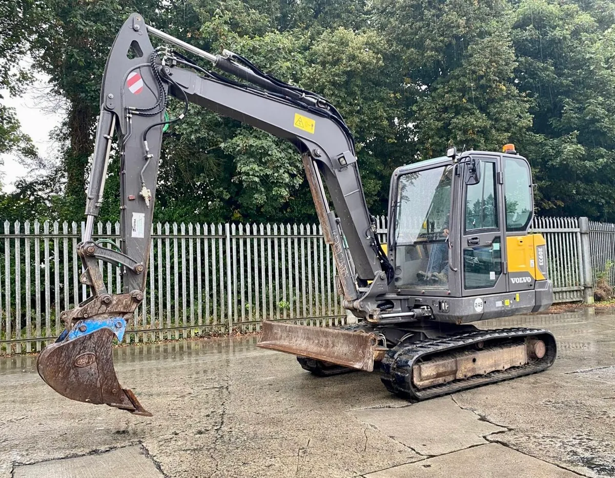 Volvo EC60E - Image 4