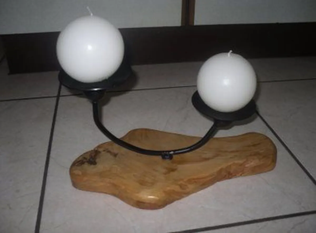 BRAND NEW Candle Holder on Wooden Base