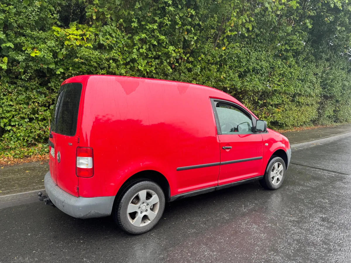 Volkswagen Caddy cvrt 7/27 - Image 2