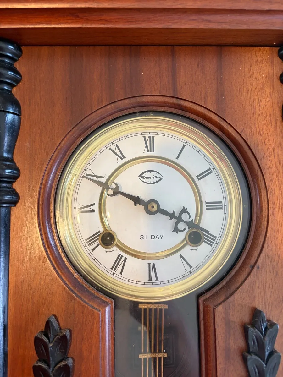 Three Star 31-Day mechanical pendulum wall clock - Image 2