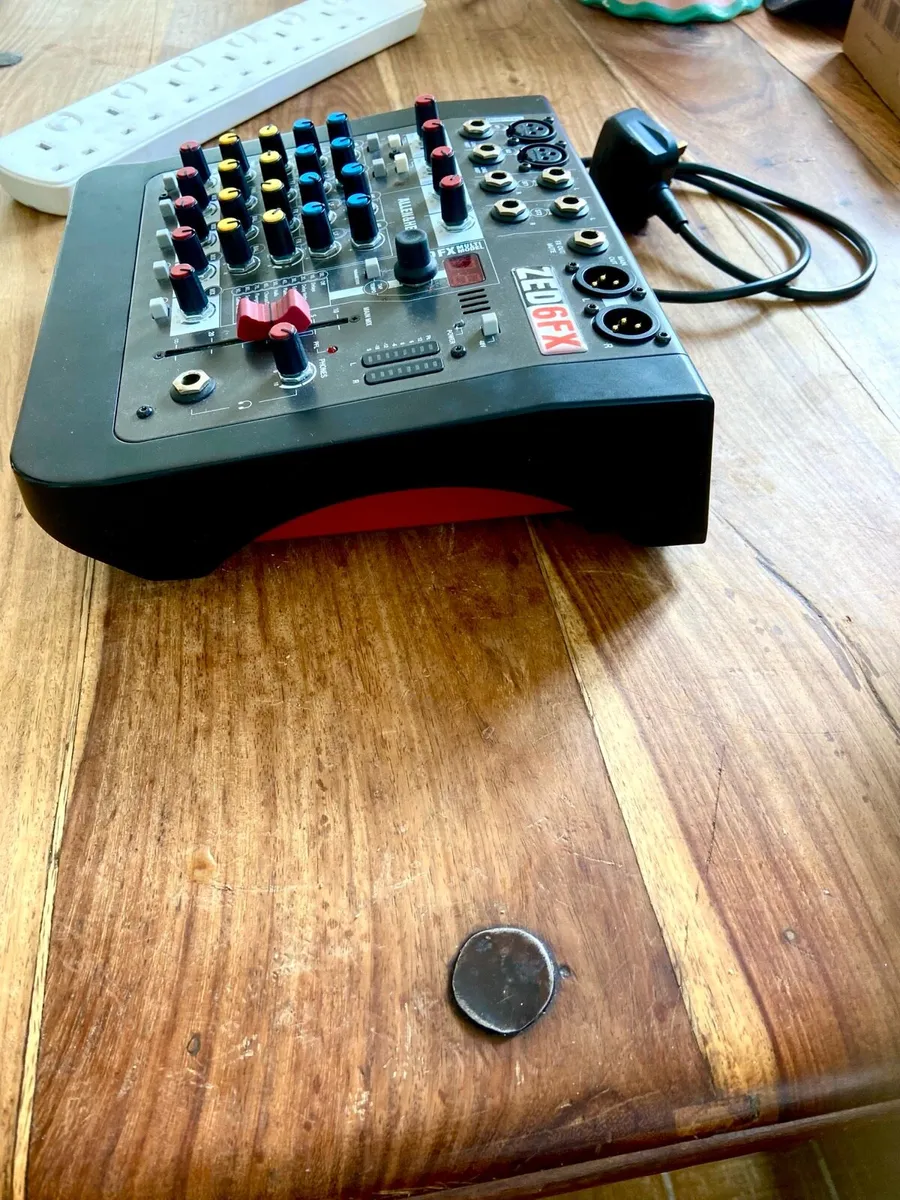 Allen Heath Zed 6 Fx Mixer Desk - Image 3