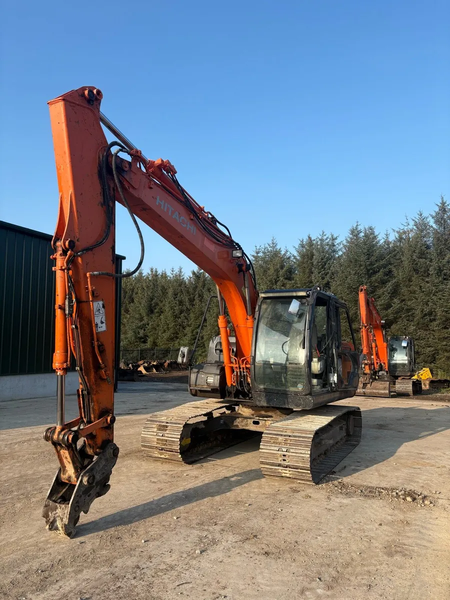 HITACHI ZX130-5 - Image 1