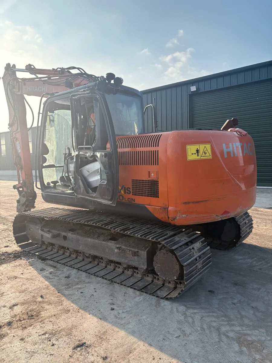HITACHI ZX130-5 - Image 3