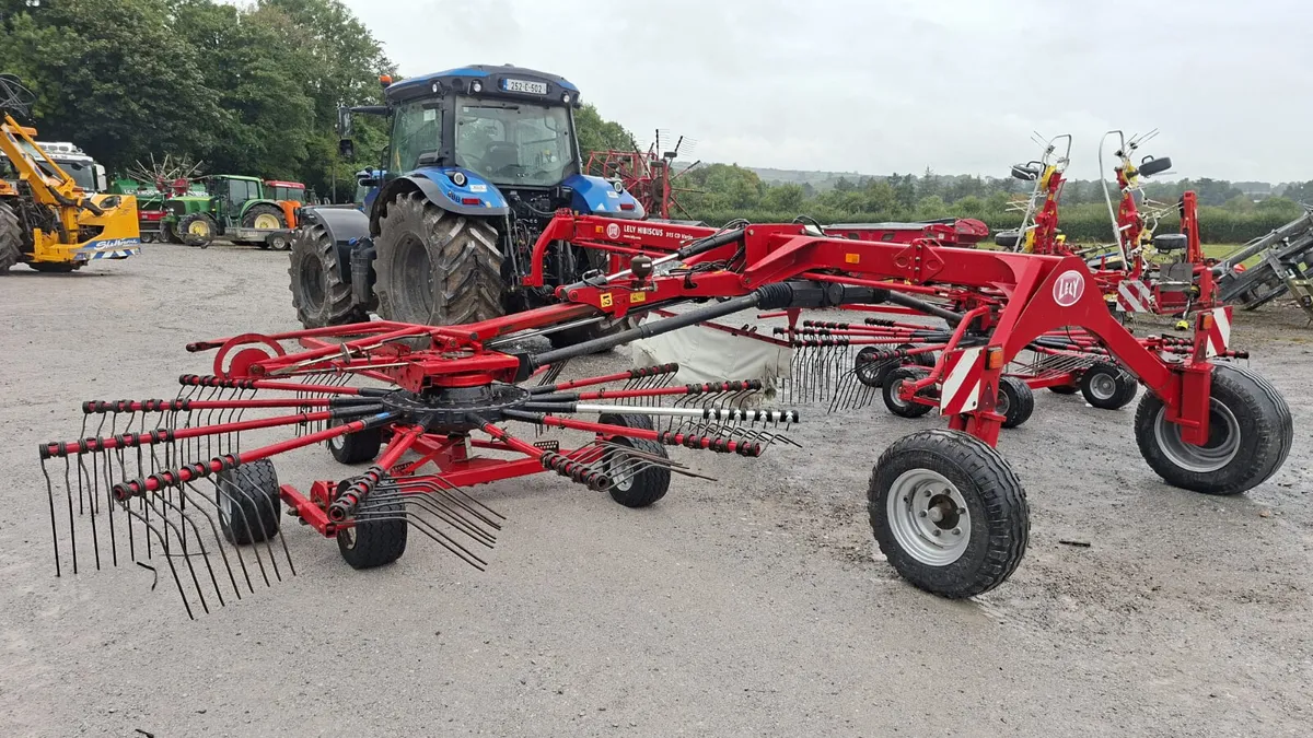 Lely 915 rake - Image 1