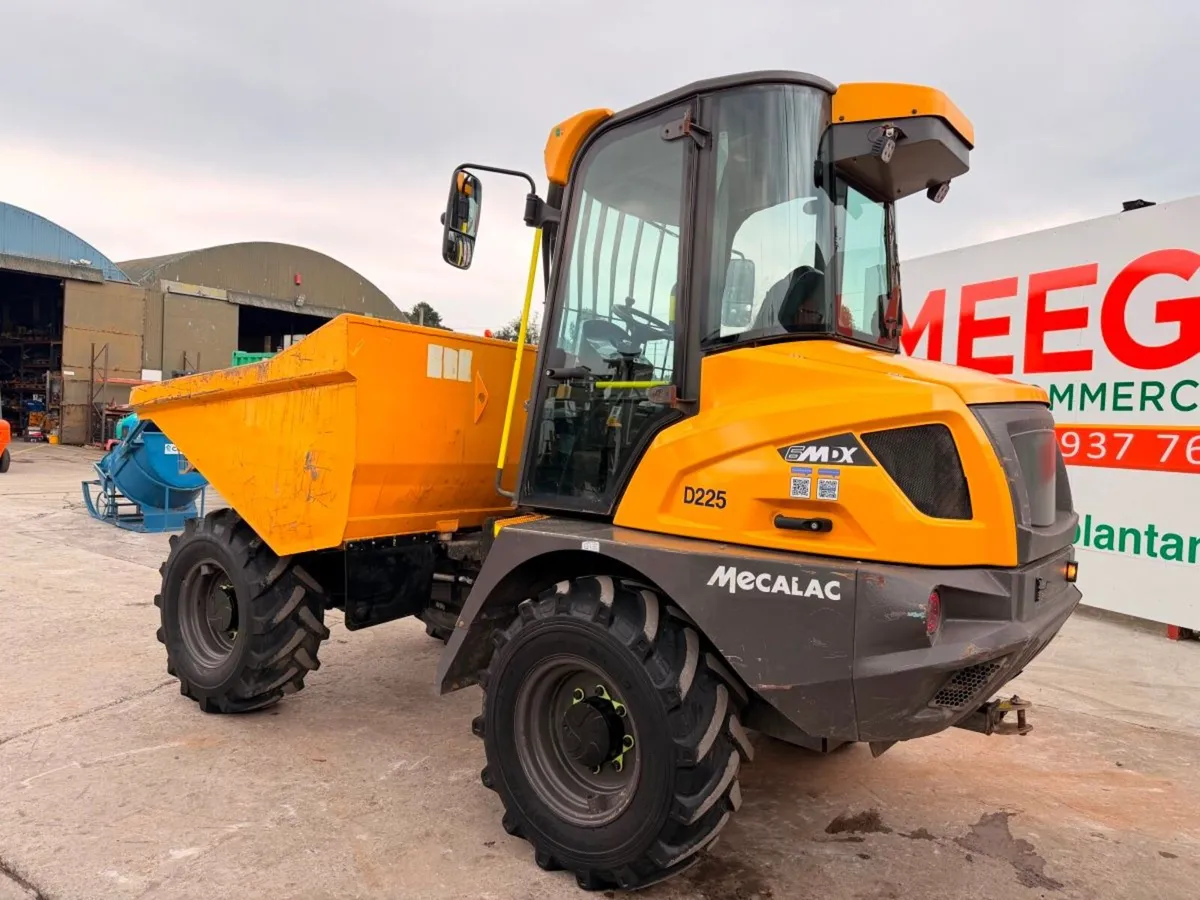 2022 MECALAC  6 Ton dumper  FULL CAB...700 hrs - Image 4