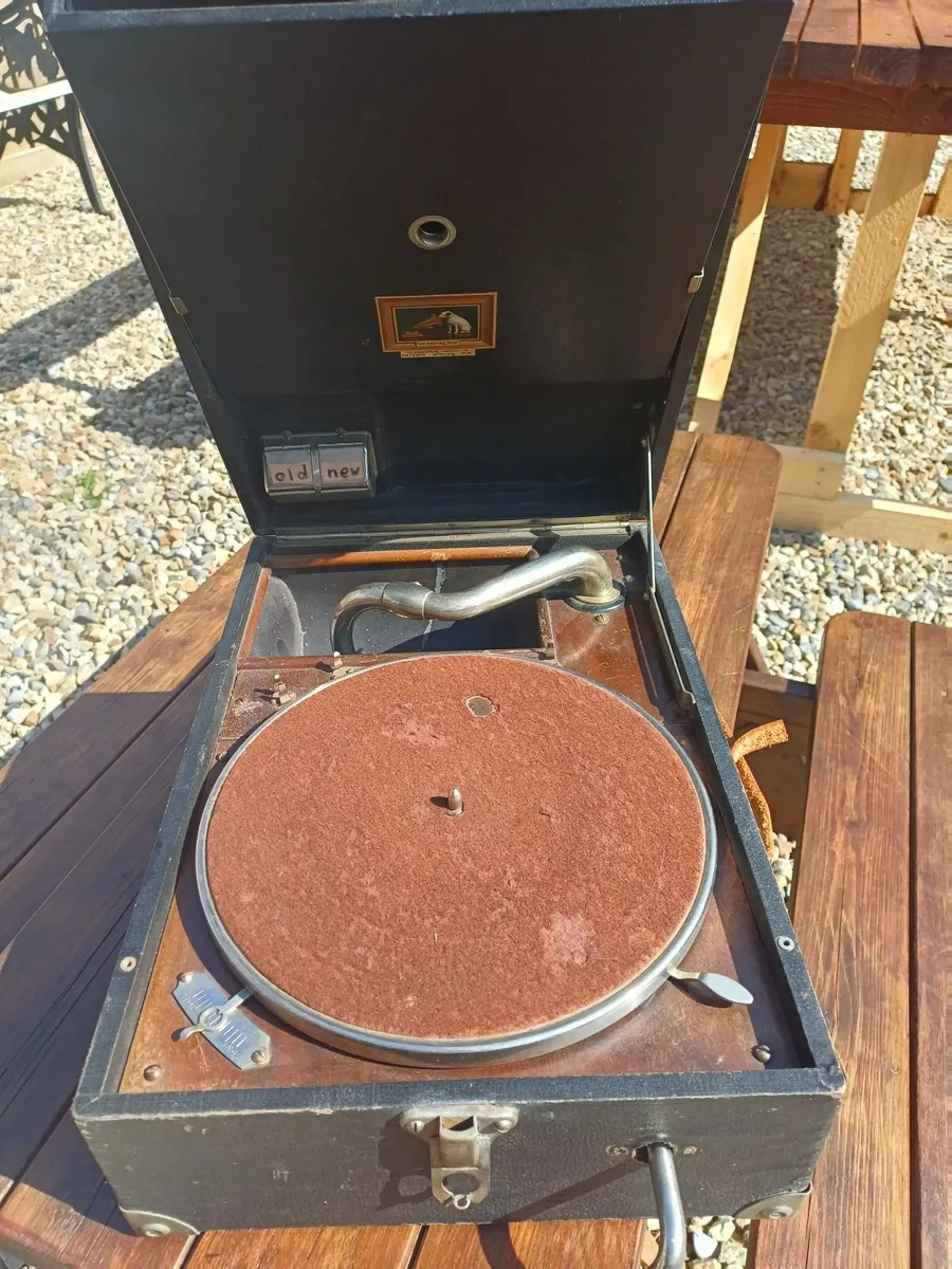 Antique Portable HMV Gramophone - Image 4