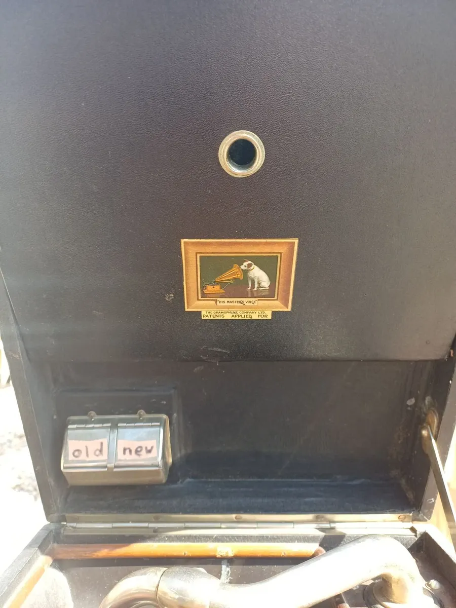 Antique Portable HMV Gramophone - Image 2
