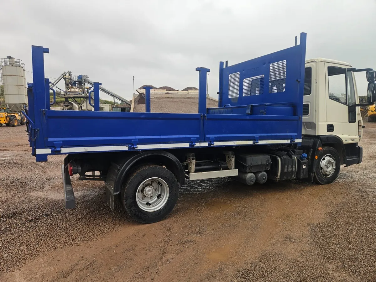 Iveco Euro Cargo 75E160  7.5 ton tipper - Image 3