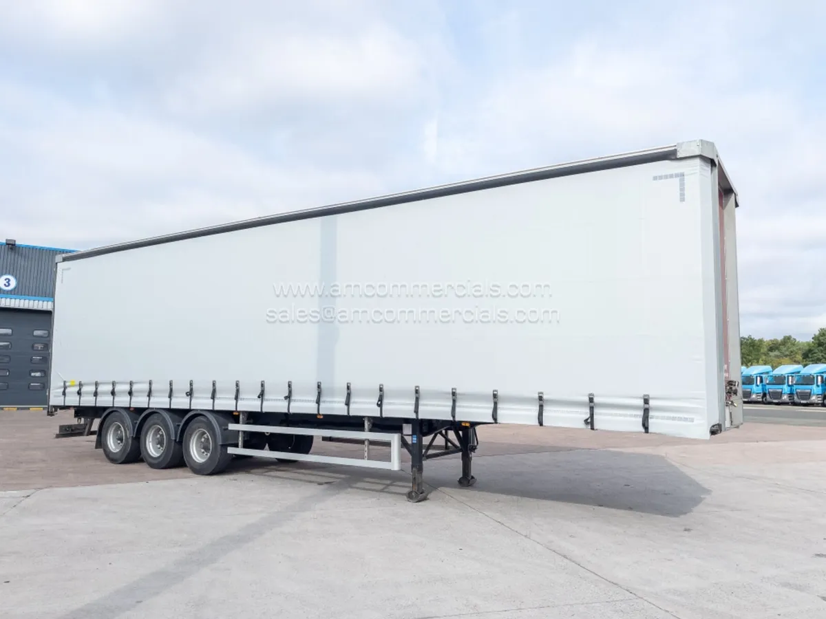 2023 SDC CURTAINSIDE TRAILER - Image 1