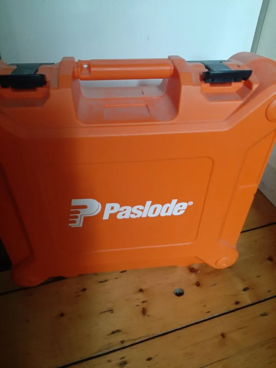 Paslode nail gun - Image 1