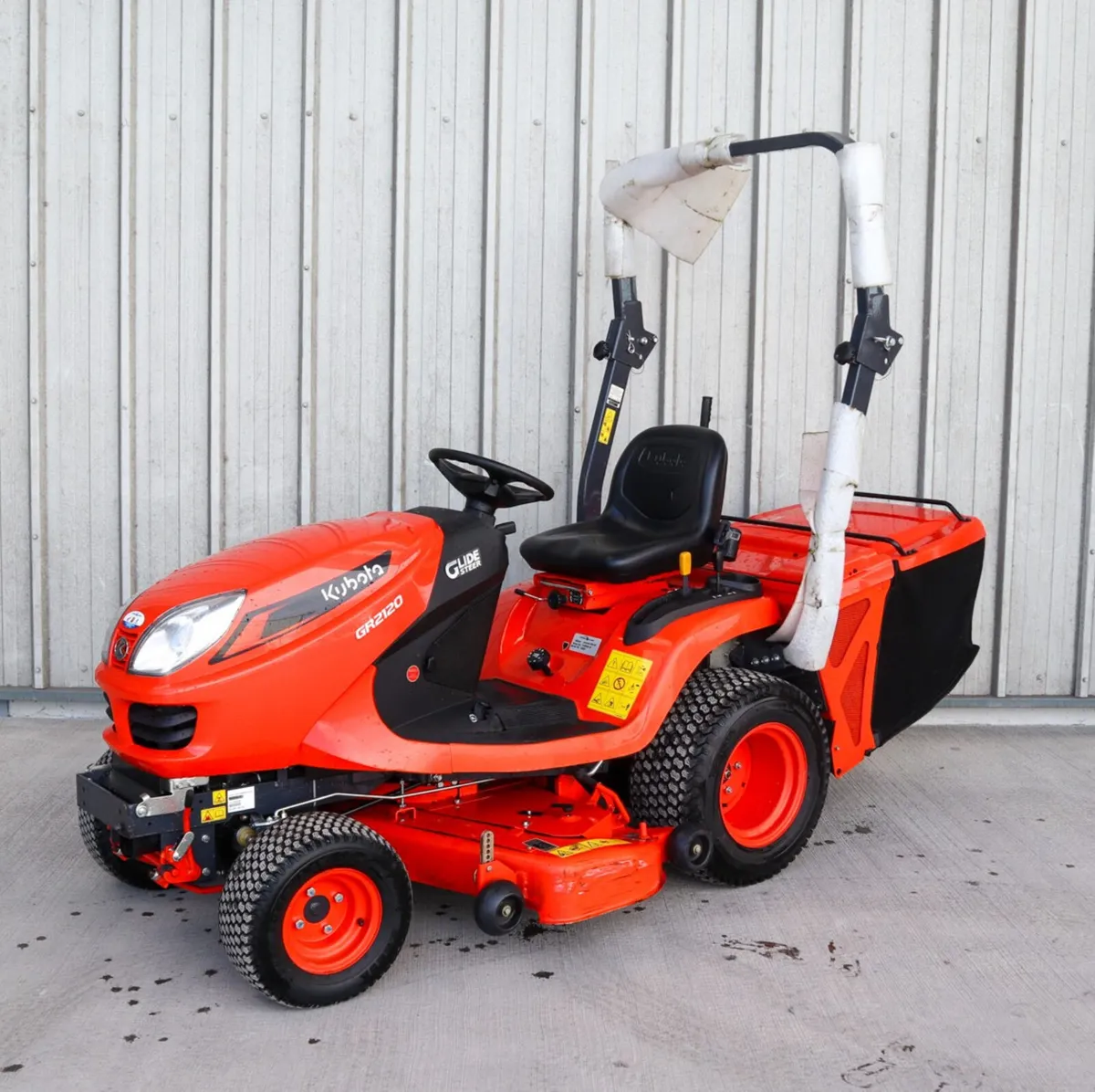2025 Kubota GR2120 Lawnmower - Image 1