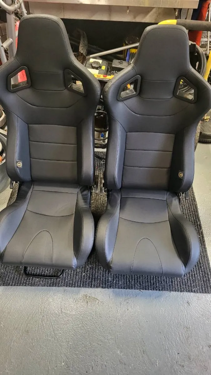 Seats - Image 1