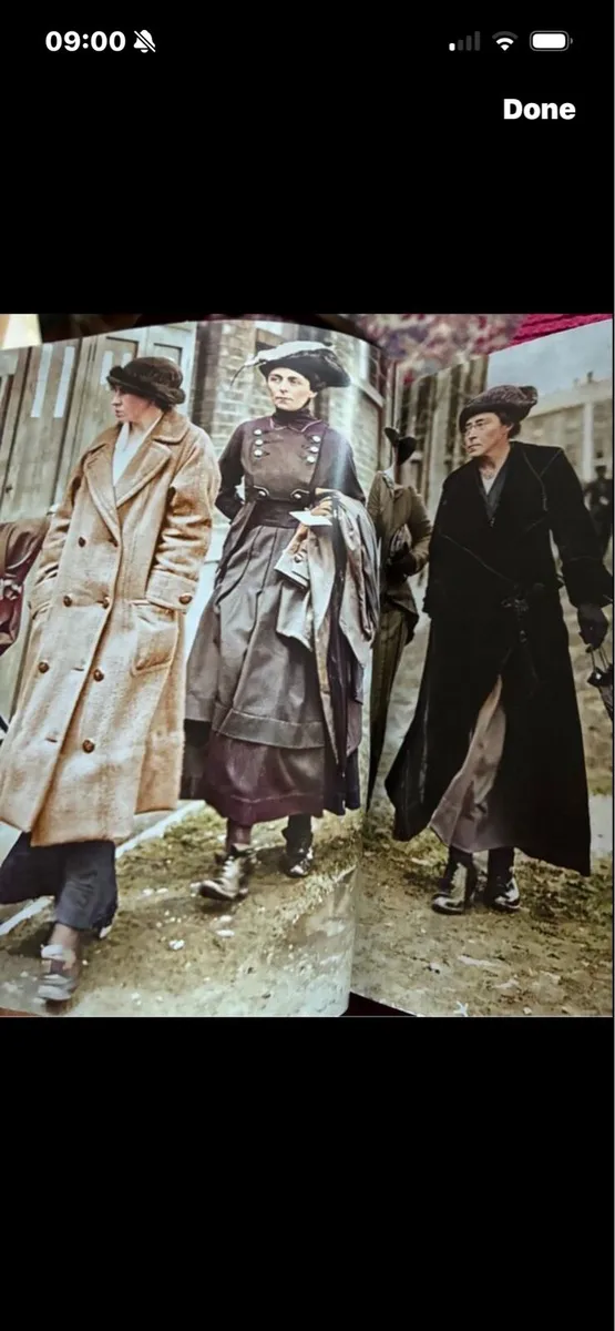 Old Ireland in Colour - Image 2