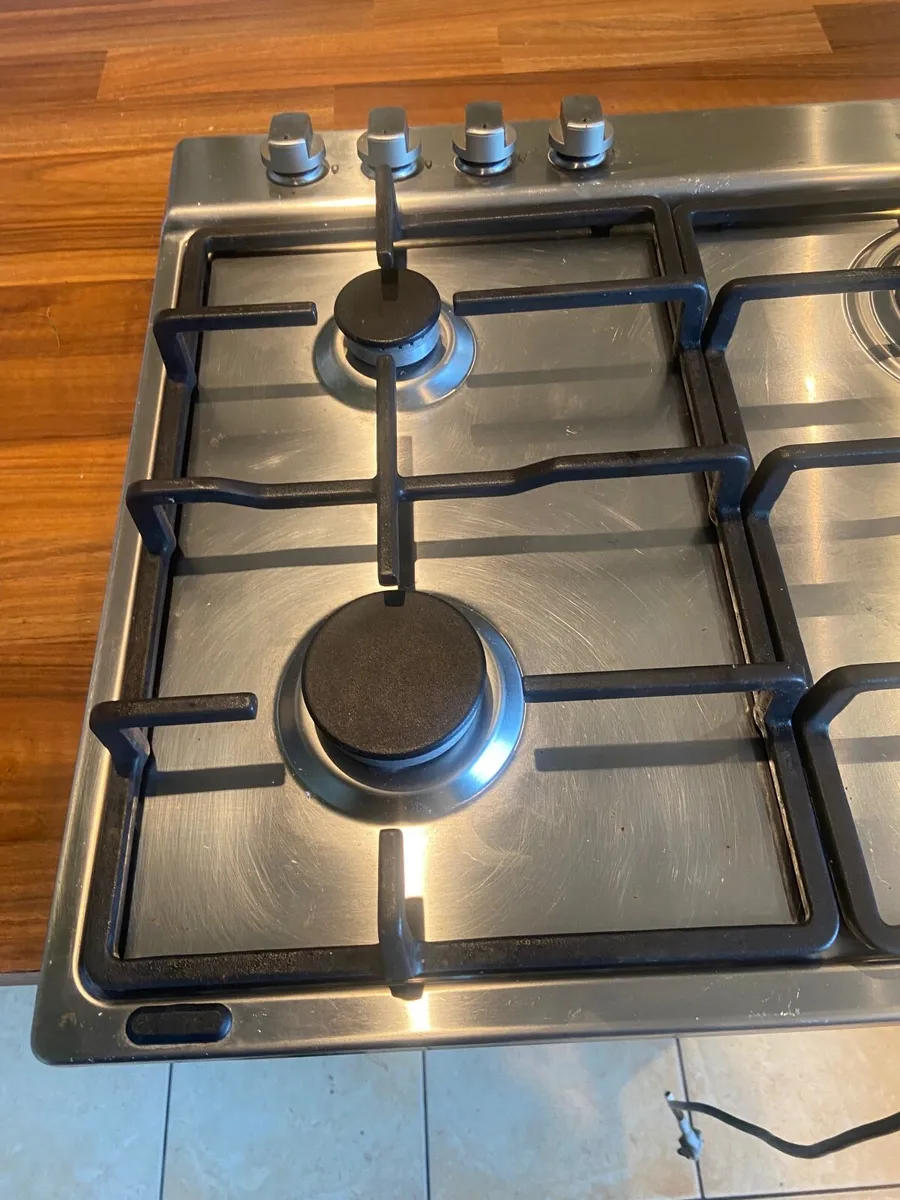 Whirlpool Gas  Hob as NEW.I - Image 3
