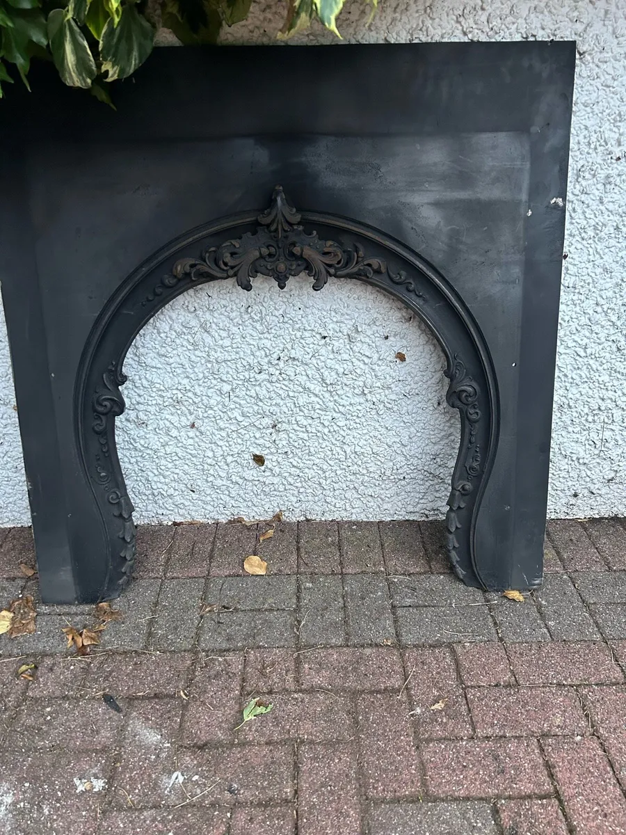 Fireplace frame - Image 2