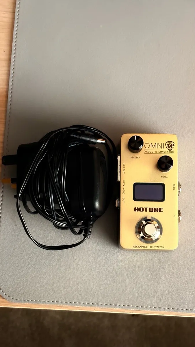 Hotone Omni AC Acoustic simulator pedal - Image 1