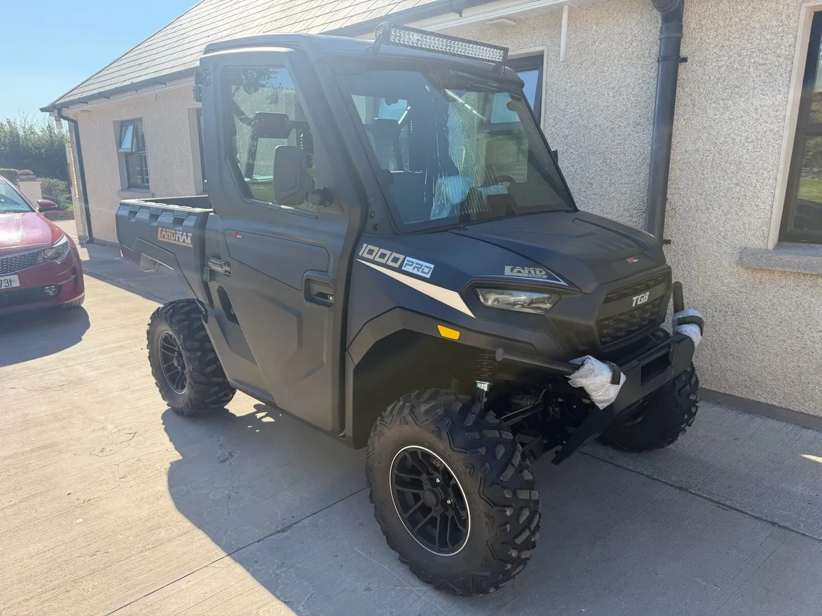 Full cab gator 5 years warranty! - Image 1
