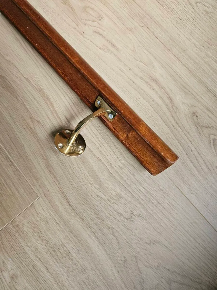 Wooden handrail - Image 2