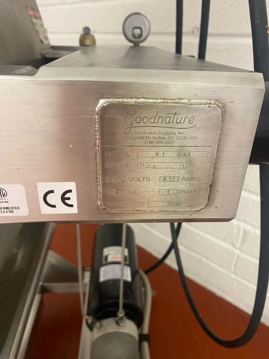 X1 goodnature cold hydraulic press - Image 4