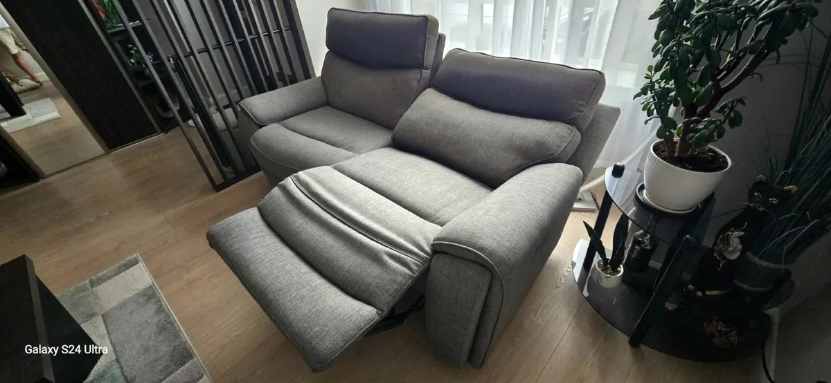 Sofa - Image 3