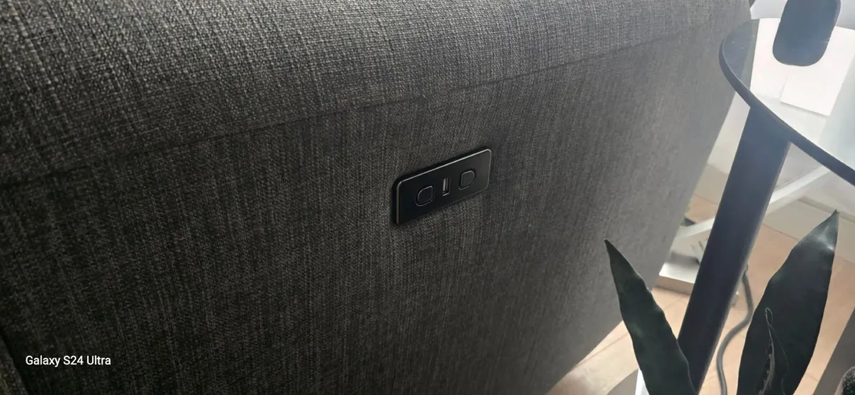 Sofa - Image 4