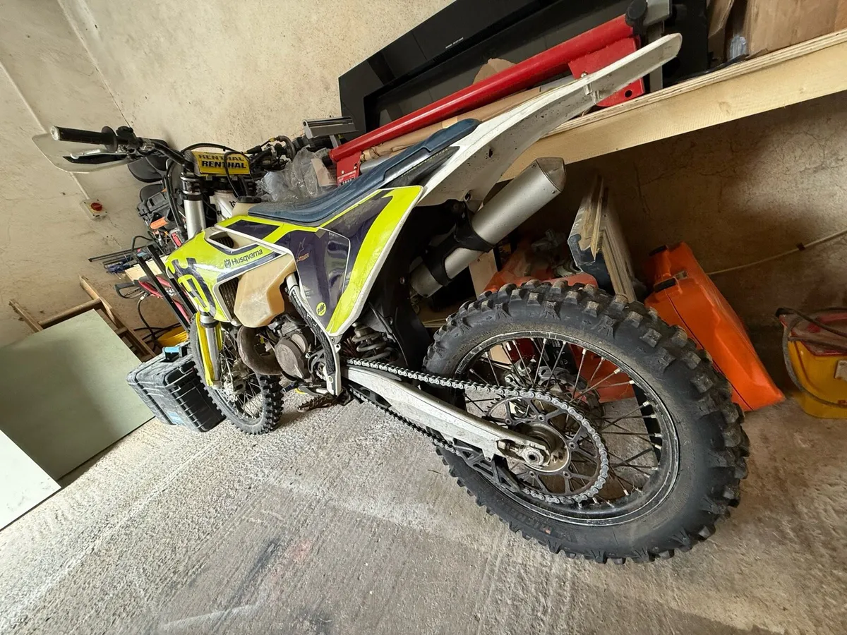 Husqvarna TE250 Enduro - Image 4