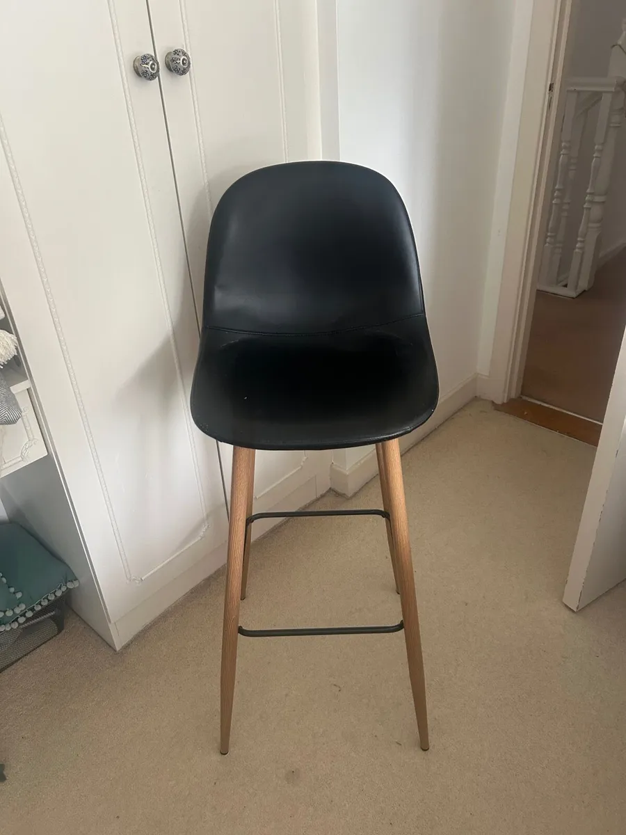 Black leather bar chair x2 Jysk - Image 2