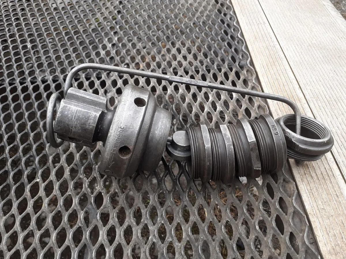 RIDGID 819 NIPPLE MAKER - Image 4