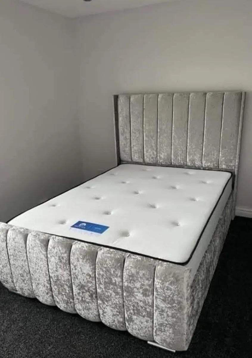 Bed - Image 1