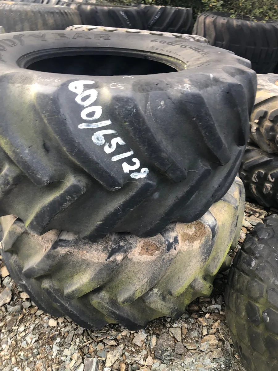 Wheel & tyres - Image 1