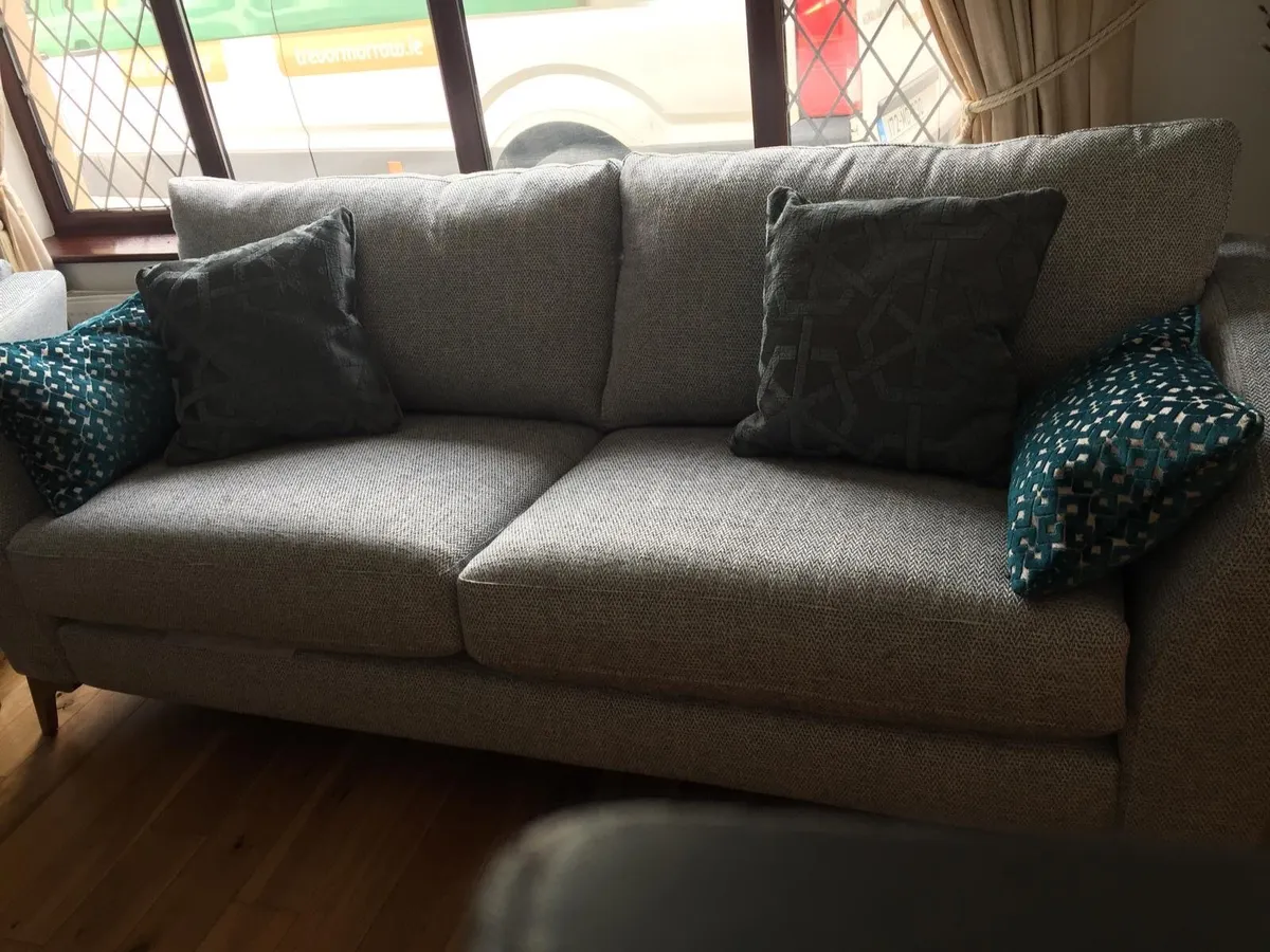 Couch 3+1 - Image 2
