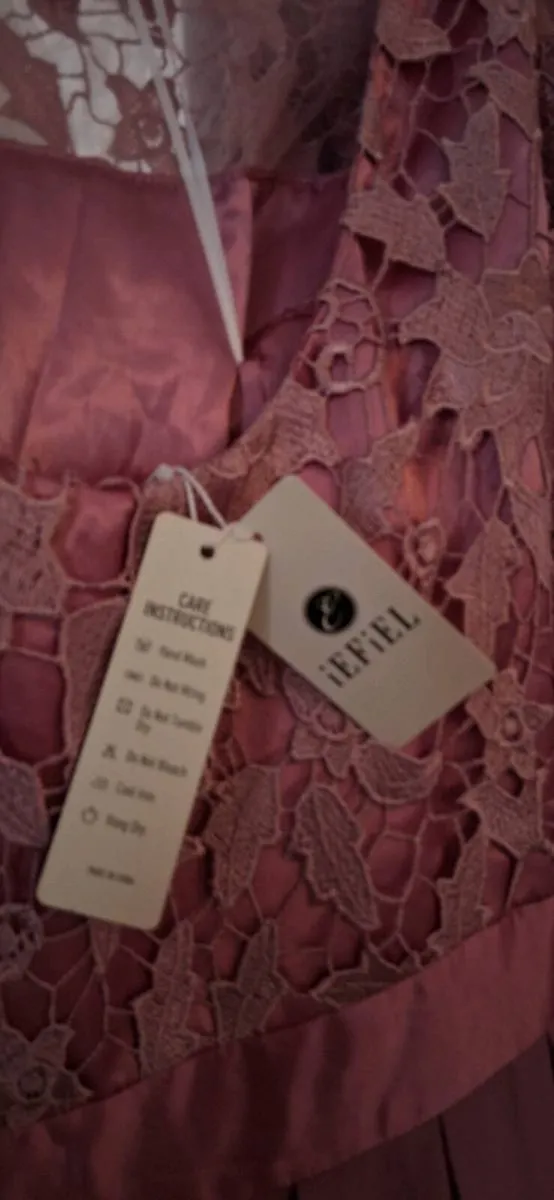 Ladies dresses - Image 4