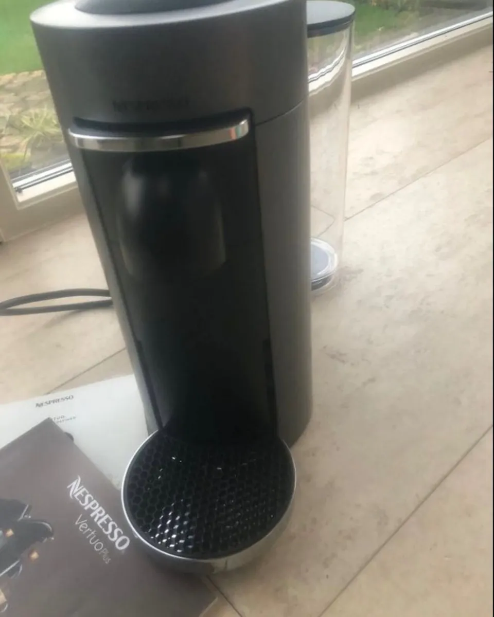Nespresso Vertuo Plus Coffee Machine - Image 3