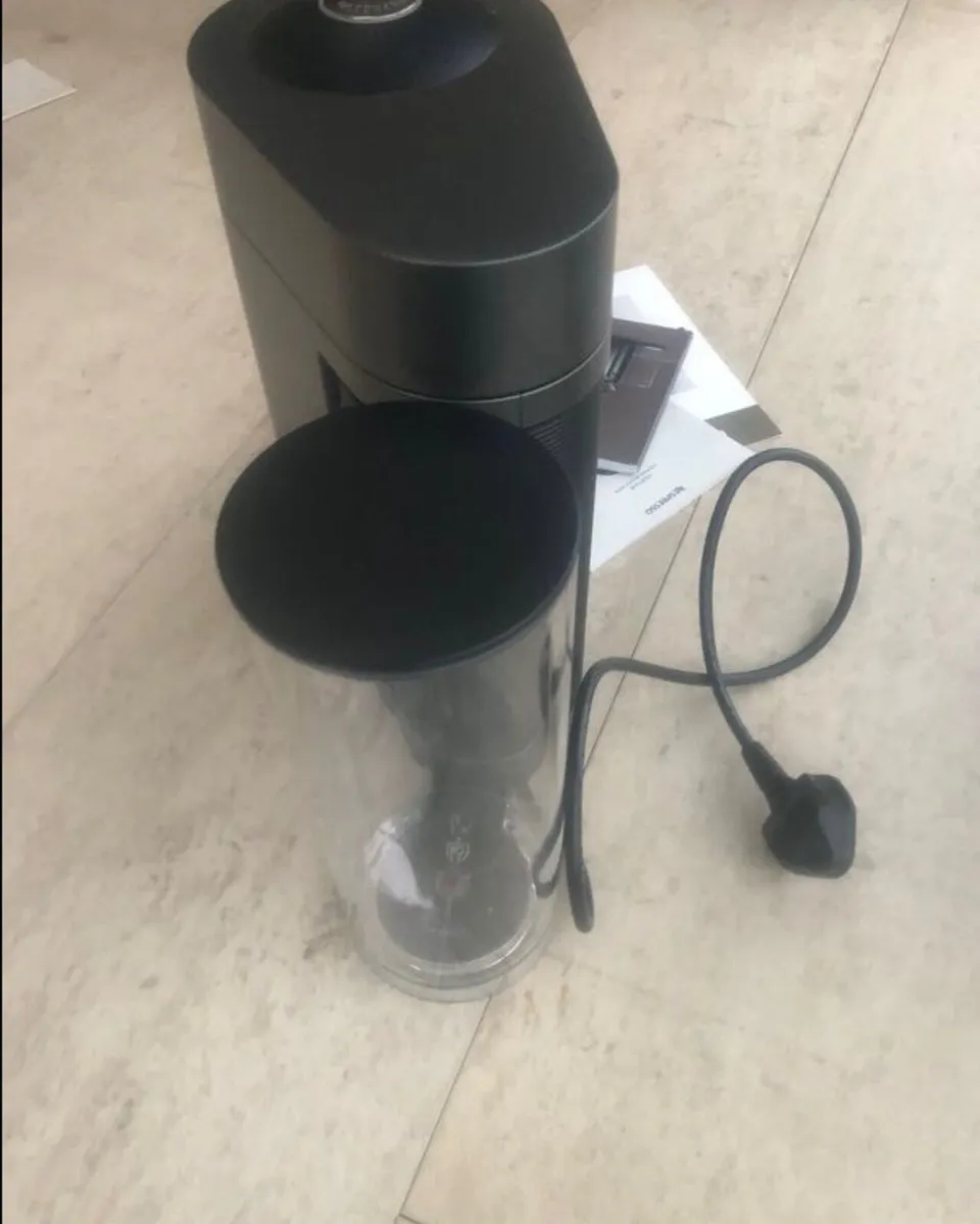 Nespresso Vertuo Plus Coffee Machine - Image 4
