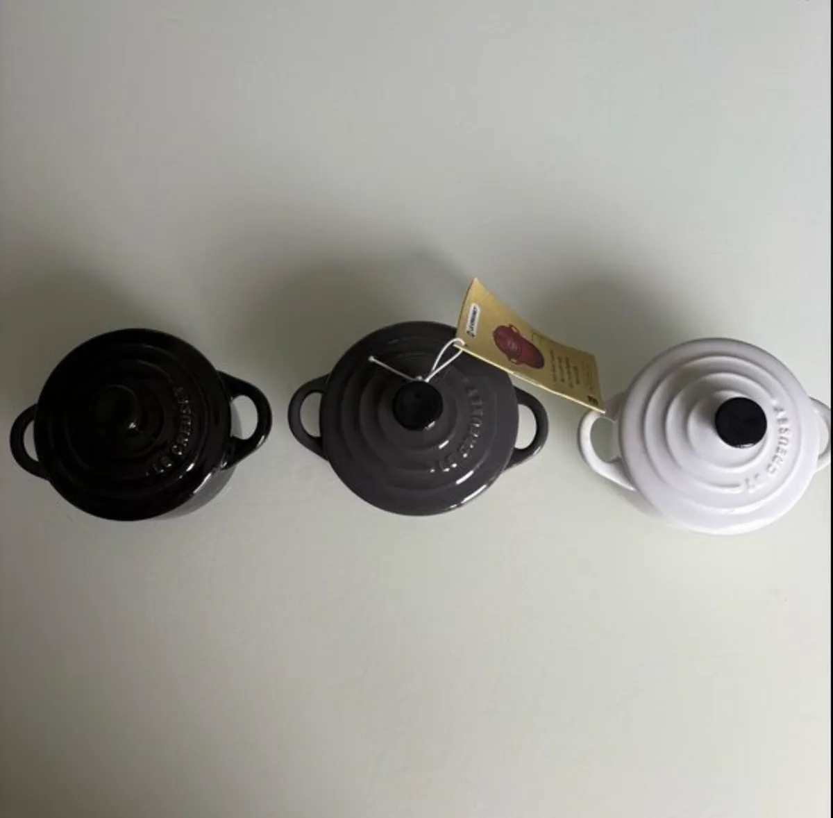 Le Creuset set of mini cocottes - Image 4