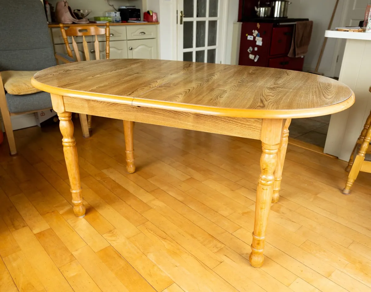 Kitchen Table - Image 2