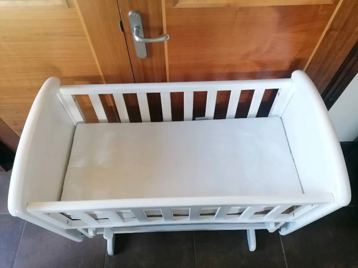 Baby Crib/Cot - Image 2