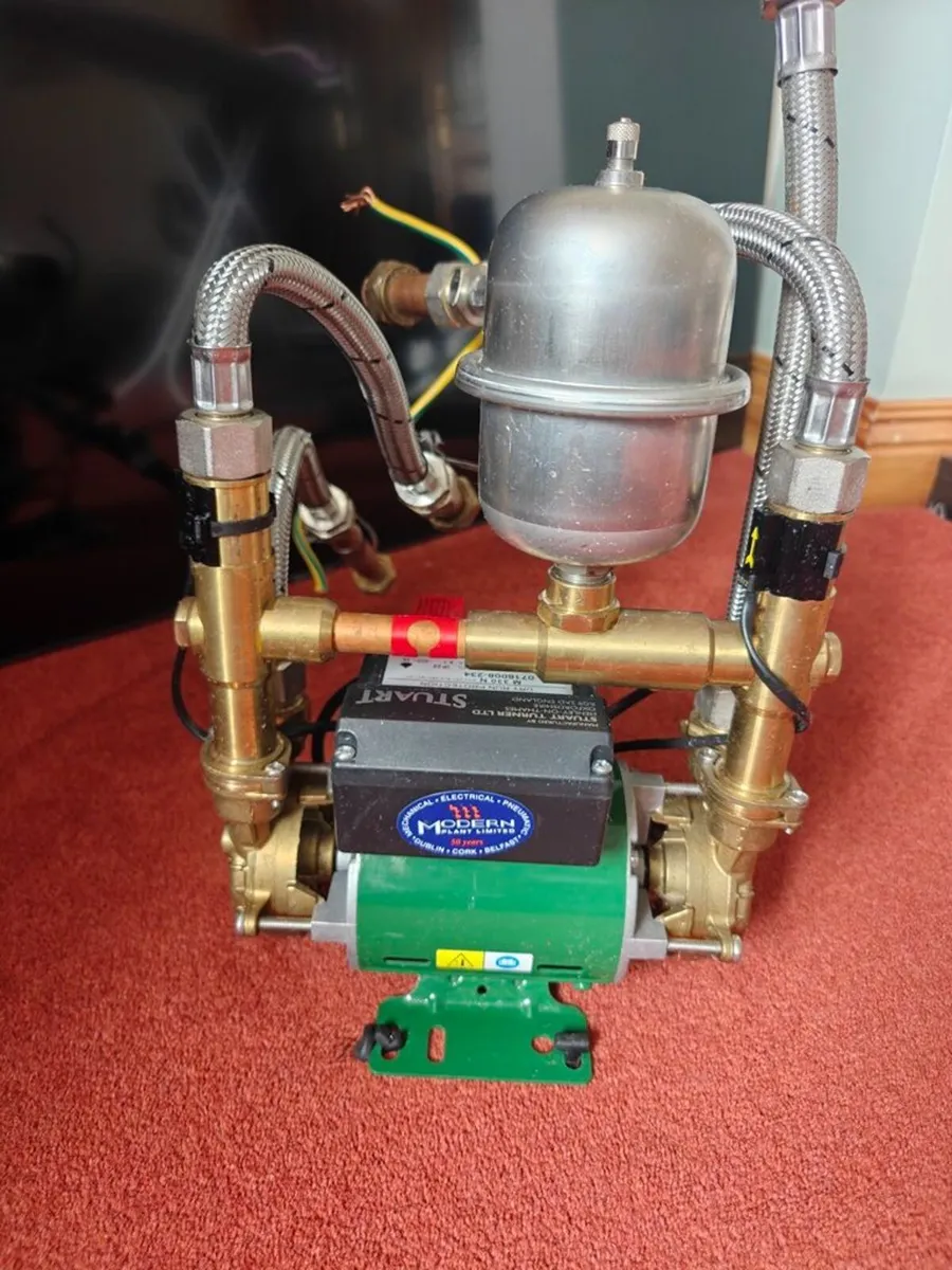 Negative Stuart Turner Water Pump - Image 1
